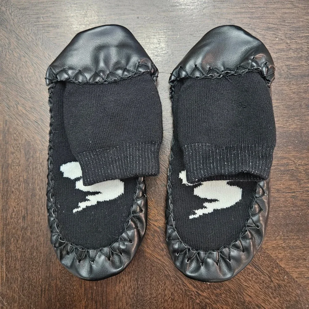 Hanna Andersson Swedish Slipper Moccasin Kids 1Y-3Y Black Ghost Halloween Spooky